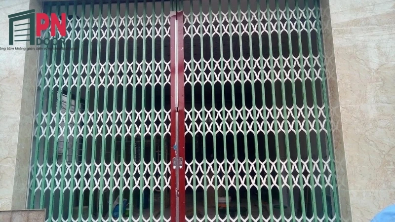 lắp đặt cửa kéo